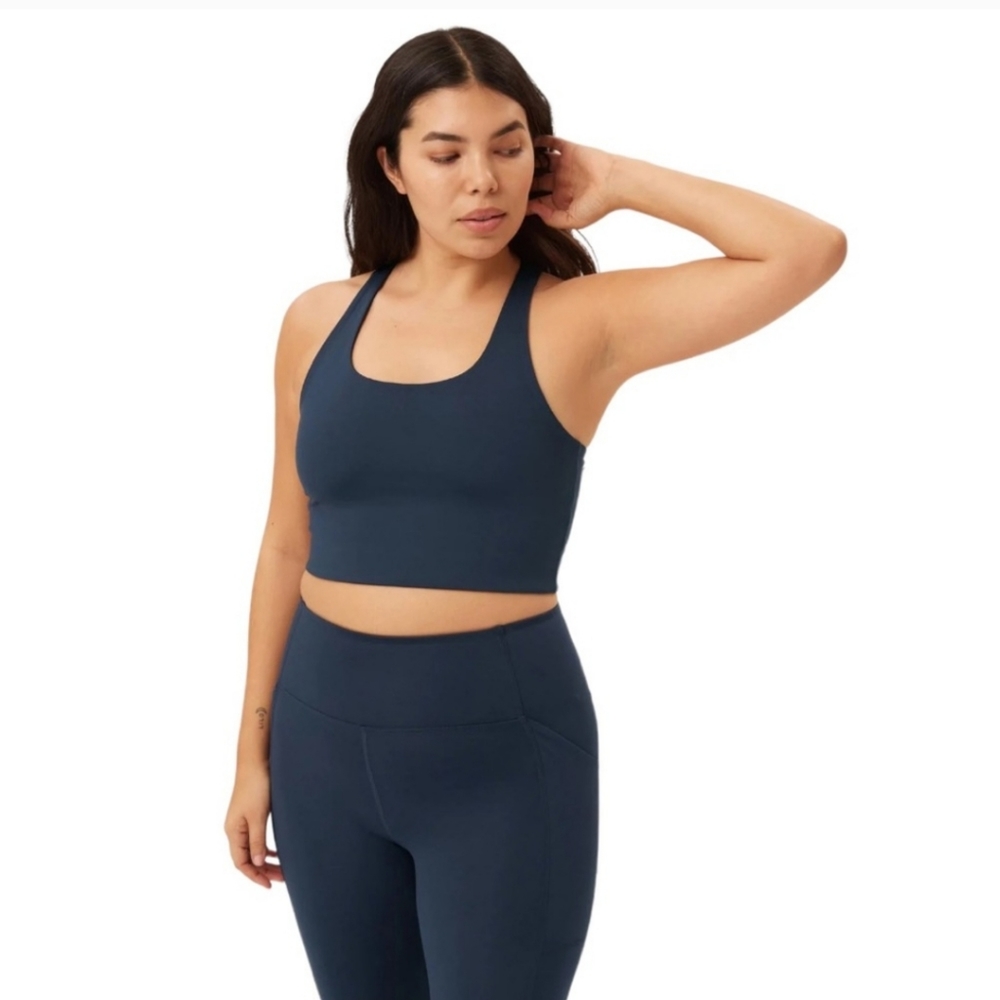 Girlfriend Collective Paloma Bra size M in Navy